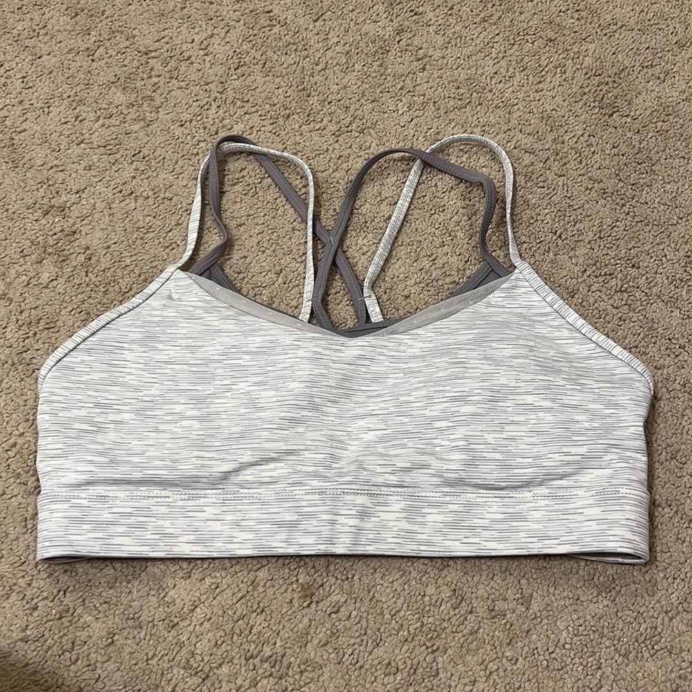 Zyia Luxe Strappy Bra L/XL?